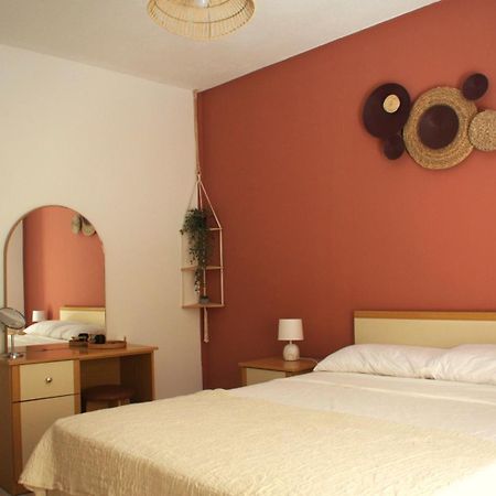 Seaside Serenity - A Lovely Apartment With Views Mellieħa Exterior foto