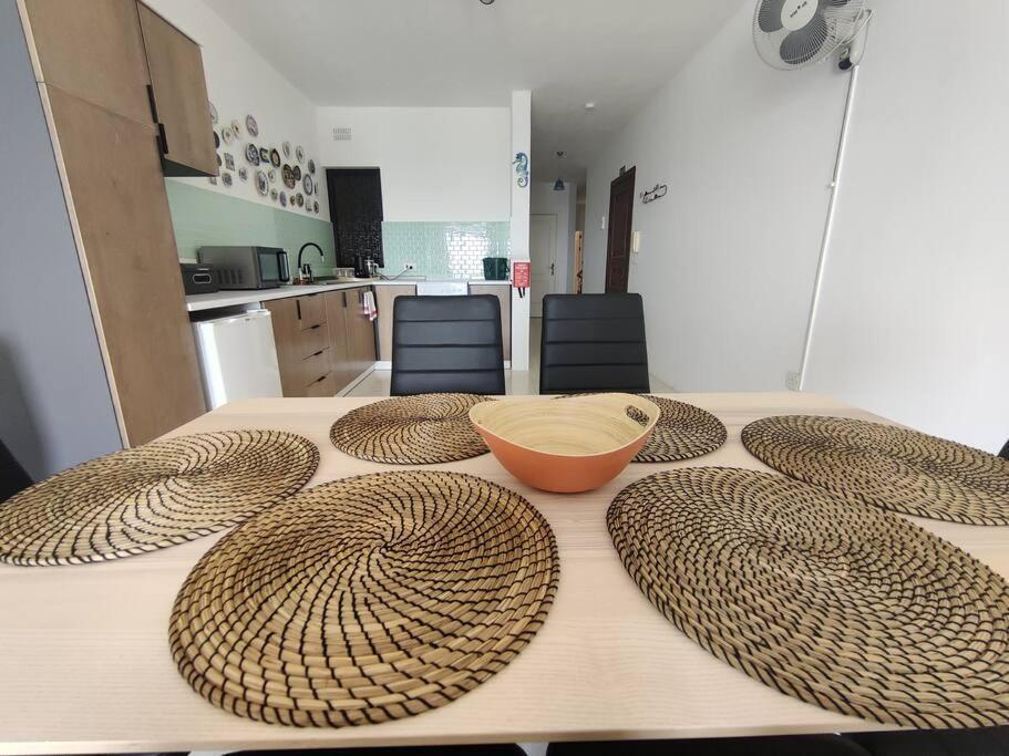Seaside Serenity - A Lovely Apartment With Views Mellieħa Exterior foto